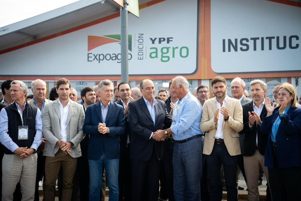 Mauricio Macri Guillermo Francos Expoagro.jpeg