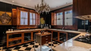 Cocina de una de las casas más caras de la capital