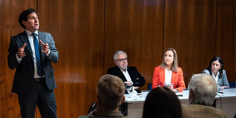 El BCU, bancos y financieras presentaron plan para refinanciación de deudas