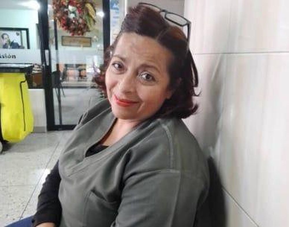 La familia de la doctora Orozco asegura que ella no participa en actividades políticas y simplemente expresó una opinión.