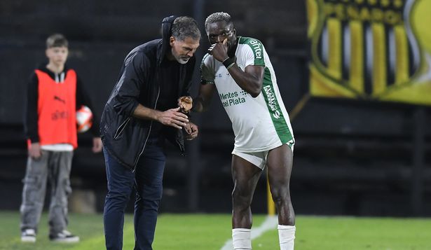 Ebere tiene todo para ser una pieza clave: Sebastián Díaz, ex DT de Plaza, analizó las finales, la personalidad de Jadson Viera en Nacional y la jerarquía del Peñarol de Aguirre