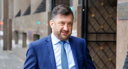 Kueider pide habilitar la feria de enero para recuperar de inmediato su banca en el Senado