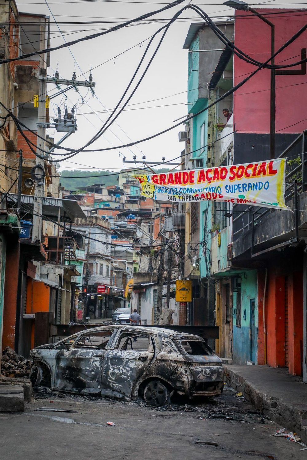 La operación tenía como objetivo ejecutar decenas de órdenes de arresto en un área de 9 millones de metros cuadrados.