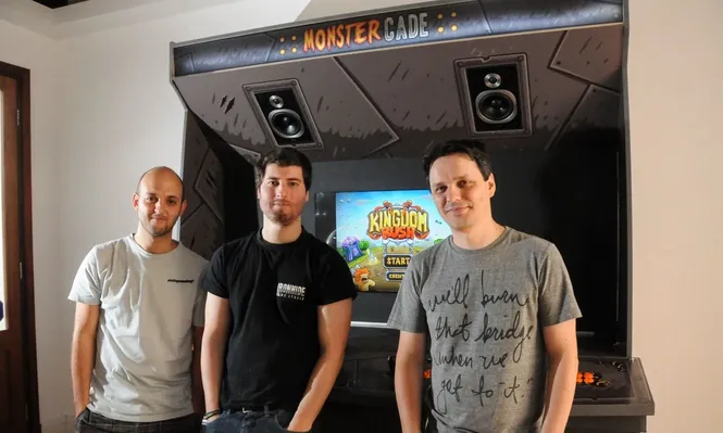 Ironhide Games, videojugadores de ligas mayores
