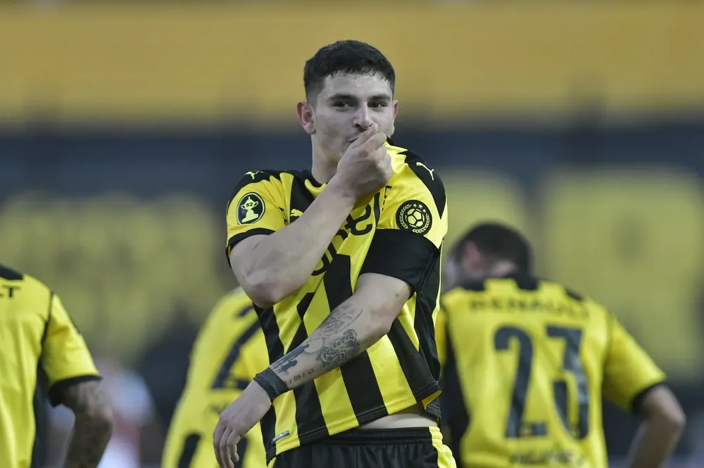 Álvarez Martínez, la gran esperanza de Peñarol