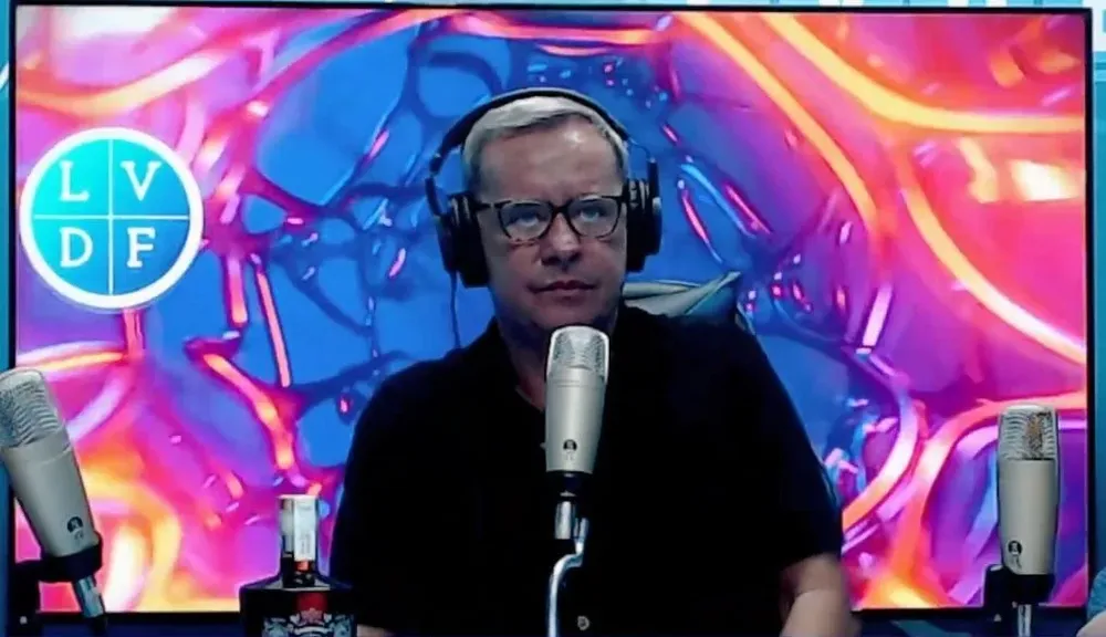 El primer programa de Las voces del fútbol por el canal de YouTube