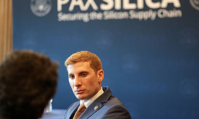 Jacob Helberg, subsecretario de Estado para Asuntos Económicos y funcionario clave de Trump.