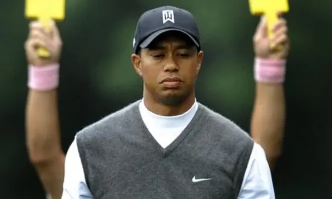 Tiger Woods se retira