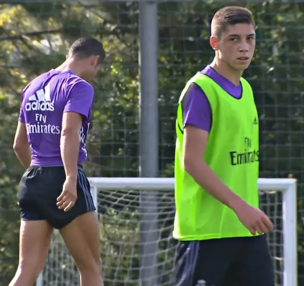 Fede Valverde y Cristiano Ronaldo