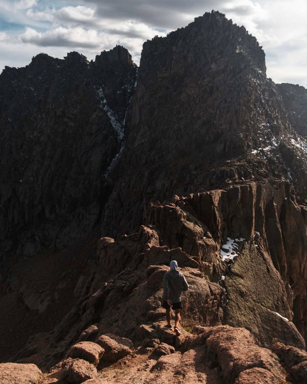 Kilian Jornet en los 72 picos en 31 días