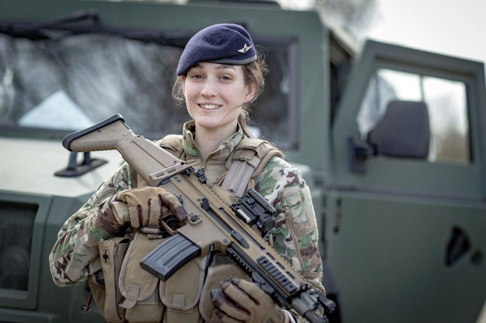 Una quinta parte de los 3.000 apuntados al servicio militar son mujeres.