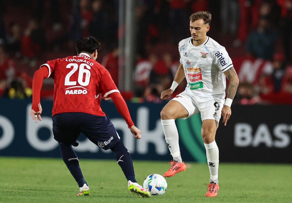 Kevin Lomonaco y Agustín Anello en Independiente vs Boston River por la Copa Sudamericana 2025