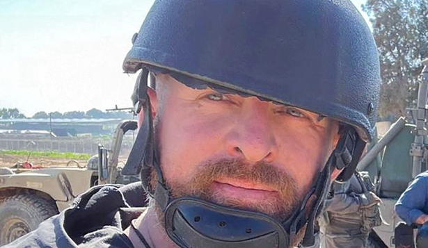 Ryan Evans, el periodista británico de Reuters fallecido en Ucrania.