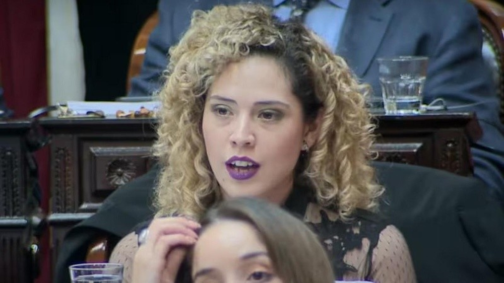 Crece la interna en LLA y piden expulsiones