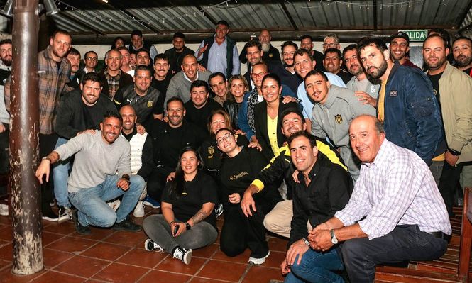 Viví Peñarol