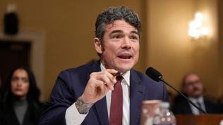 Ex asesor de Trump que renunció por la guerra en Irán, investigado por el FBI por filtración de información clasificada