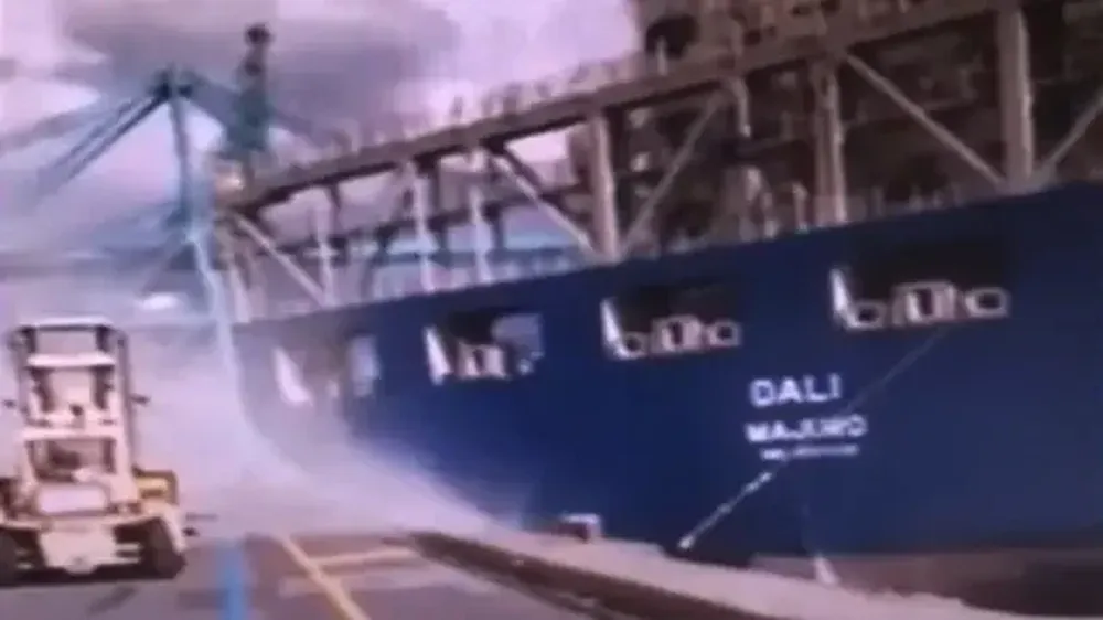 Accidente del buque Dali en el puerto de Amberes.