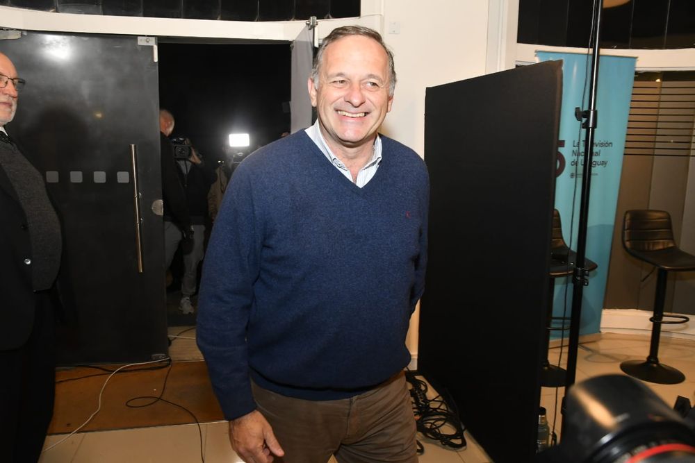 Álvaro Delgado en la sede de Martín Lema