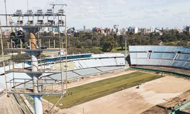 Obras en el Estadio Centenario para las finales de la Copa Sudamericana y Copa Libertadores 2021