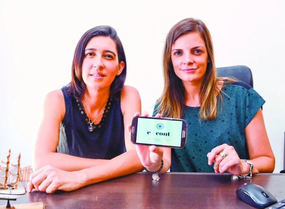 Ana Laura Culshaw y Cecilia Palacio,