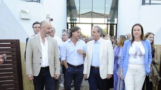 Lacalle Pou lanza la temporada turística 2024-2025 destacando el turismo como motor de empleo