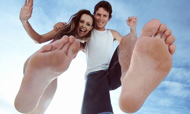 Las ventajas de andar descalzos (o como si estuviéramos descalzos)