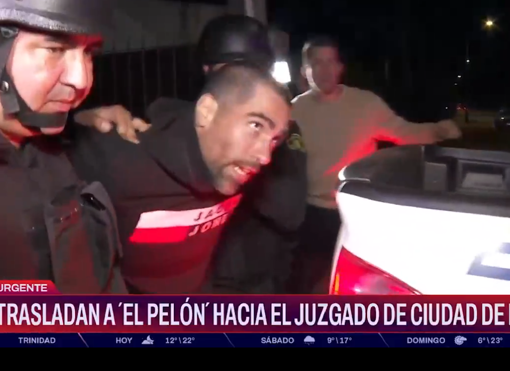 El Pelón mientras era trasladado al juzgado