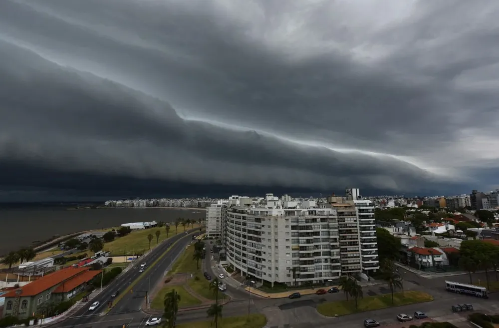 Tormenta en Montevideo