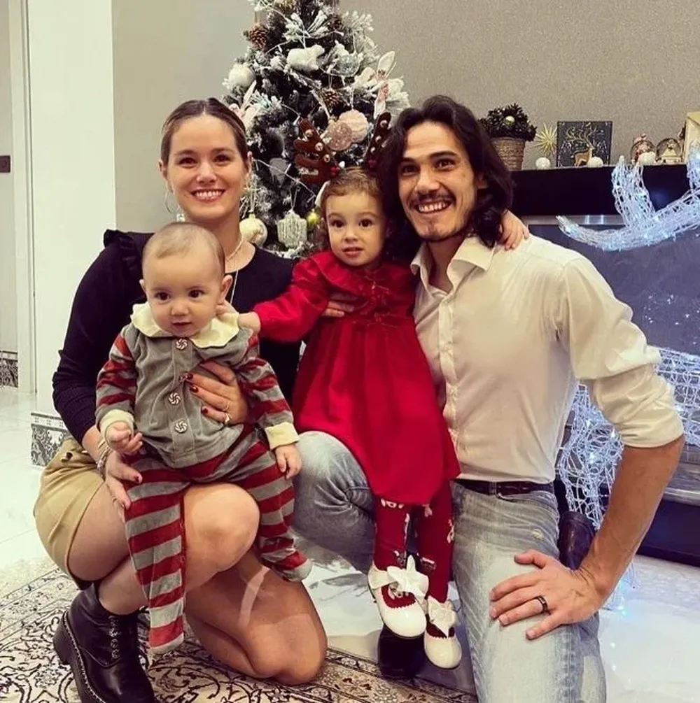 Jocelyn Burgardt, Edinson Cavani y sus hijos