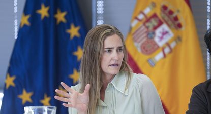 La amenaza de Sara Aagesen: Quien diga no al pacto de Estado contra el cambio climático, se va a arrepentir
