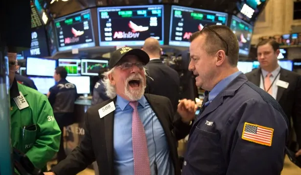 Tras discurso de Trump, bolsas cerraron con récords en EEUU