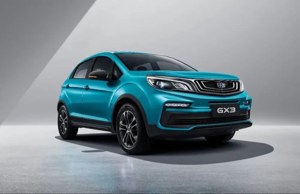 La nueva All New Geely GX3 posee un motor de 1.5 litros y 16 válvulas con una potencia de 103 caballos de fuerza a 6000 rpm.