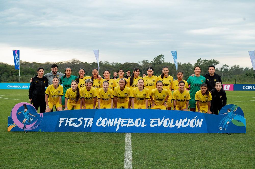 La sub 16 femenina de Peñarol