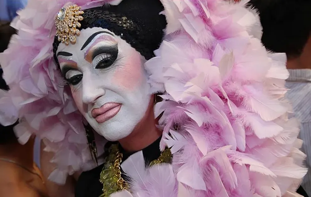 Sister Roma es una de las Drag Queens que junto con Lil Miss Hot Mess y Heklina llevaron adelante esta campaña (#MyNameIs) en contra de la política de nombres de la red social