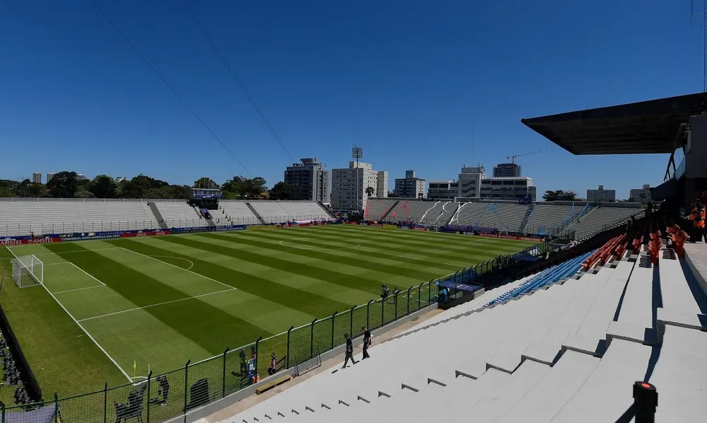 Danubio ganó en el remozado Campus