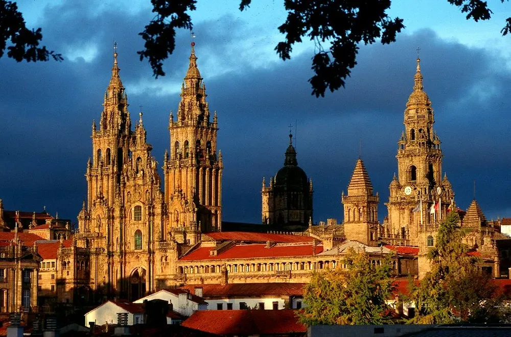 Santiago de Compostela conmovida por la enigmática ausencia