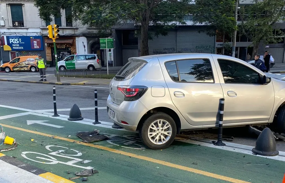 Así quedó el auto