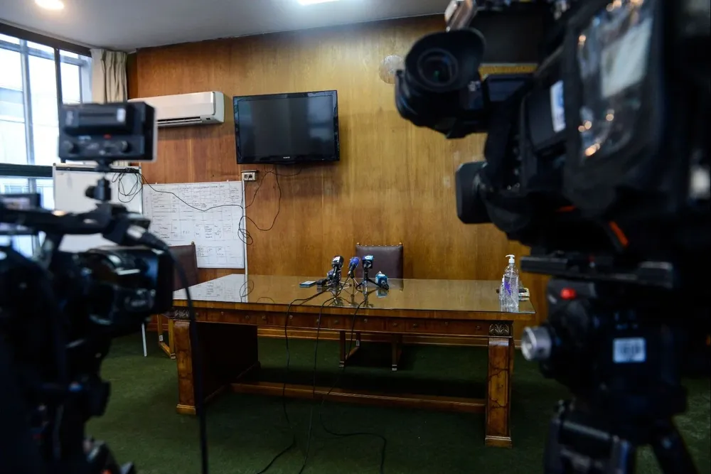 El Presupuesto estableció que un 20% de la publicidad oficial debe ir destinado a medios del interior