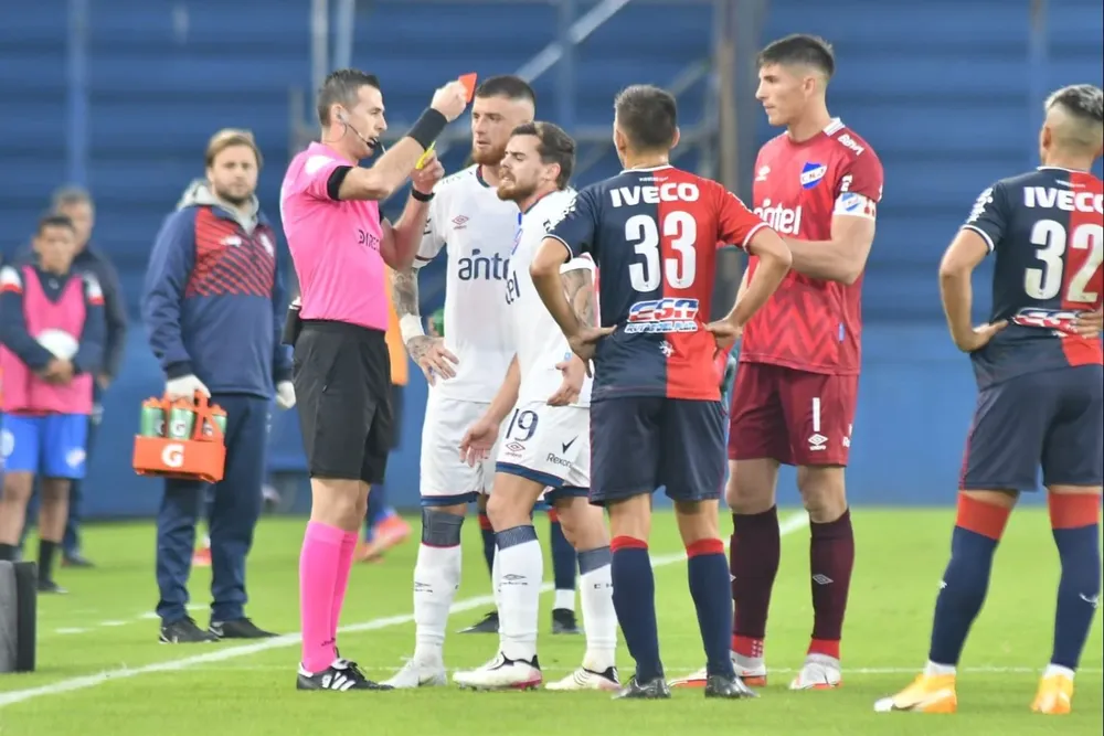 Matonte expulsa a Trezza