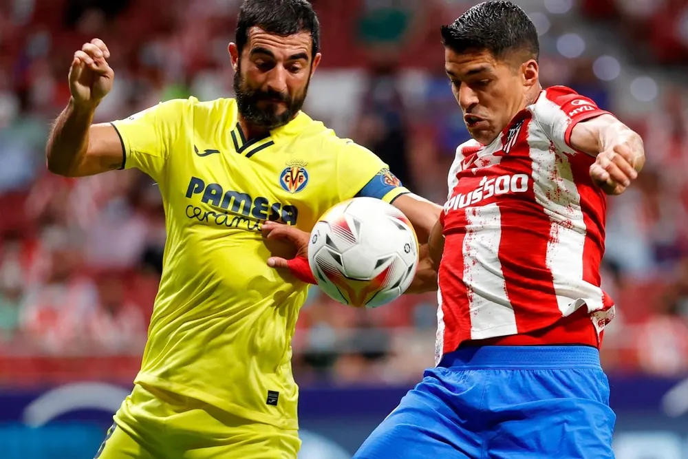 Por primera vez en los tres partidos que lleva Atlético de Madrid en LaLiga, Suárez fue titular; hizo un gol y se retiró lesionado