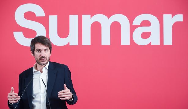 El portavoz de Sumar, Ernest Urtasun, durante una rueda de prensa, en Espacio Rastro, a 20 de mayo de 2024, en Madrid