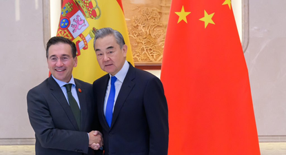 José Manuel Albares y Wang Yi
