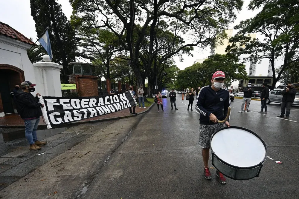 Varios sectores se oponen a un nuevo cierre de actividades en Argentina