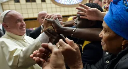 el papa francisco se reconoce como pecador y alerta ante los populismos