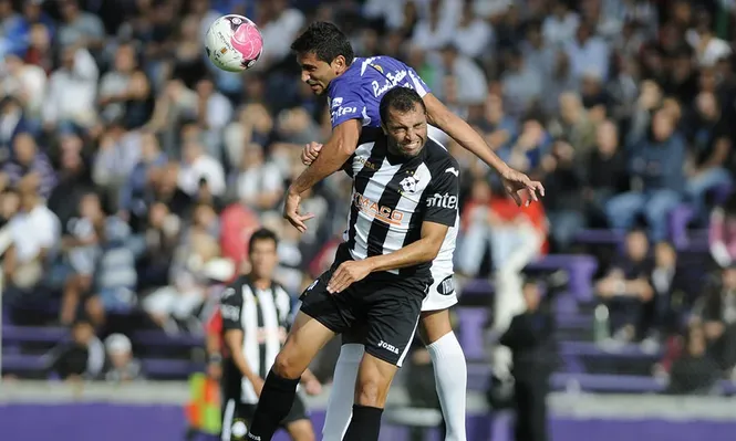 Defensor Sporting-Wanderers