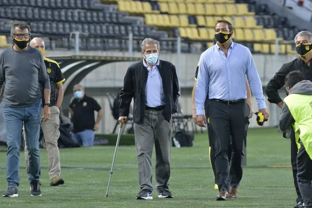 Tabárez y Ruglio juntos en el Campeón del Siglo