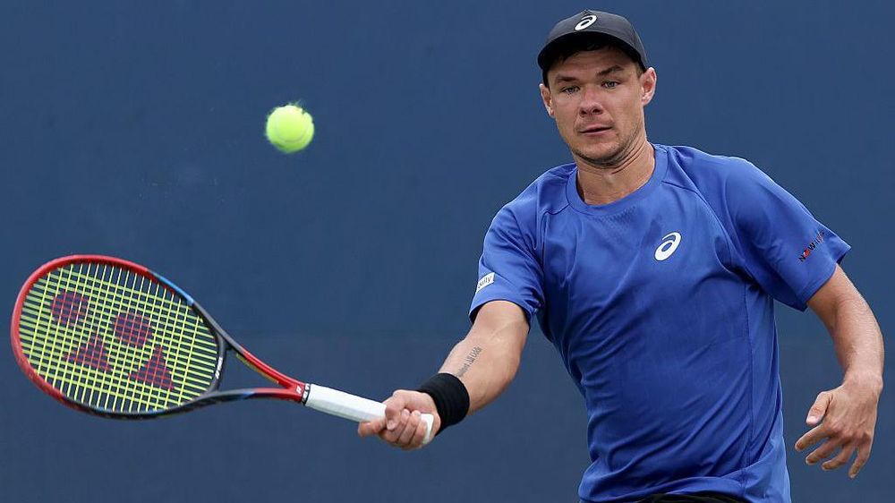 El polaco Kamil Majchrzak había terminado su juego en el Abierto de EE.UU. cuando decidió regalar su gorra.