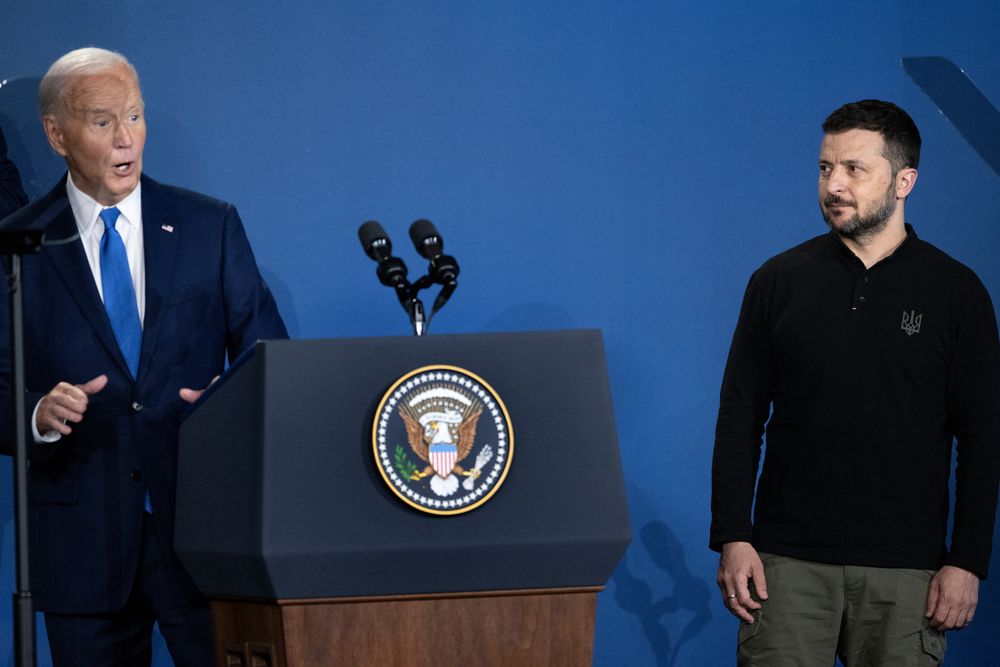 Joe Biden y Volodimir Zelensky en la conferencia en Washington