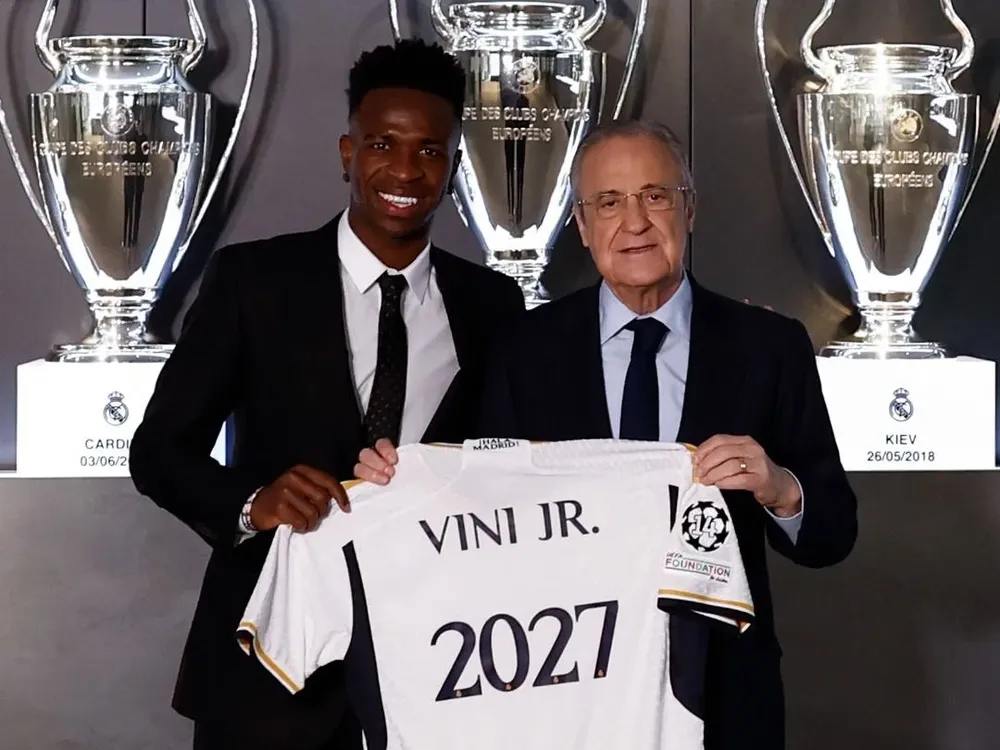 Vinicius renueva con el Madrid.