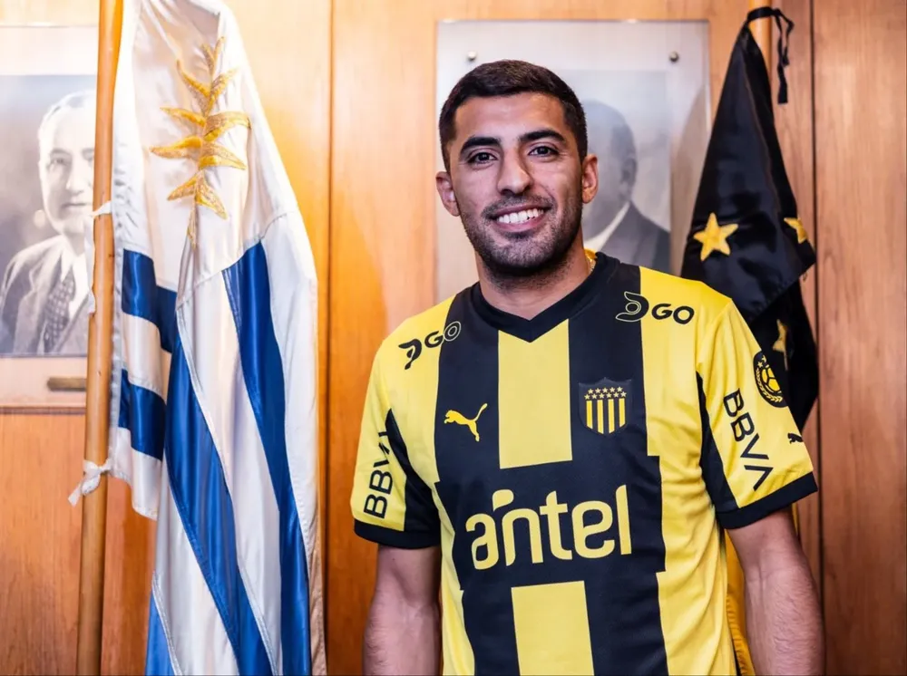 Maximiliano Olivera volvió a vestirse con la camiseta de Peñarol